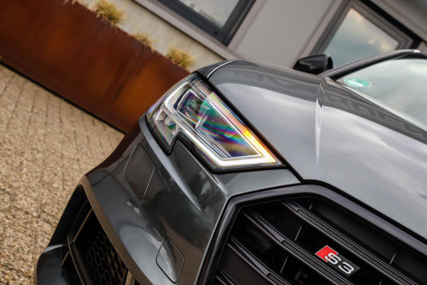 Audi A3 Sportback 2.0TFSI S3 quattro Facelift 310pk S-Tronic 1e Eig|DLR|Kuipstoelen|Virtual Cockpit|Panoramadak|Magnetic|LED|Black