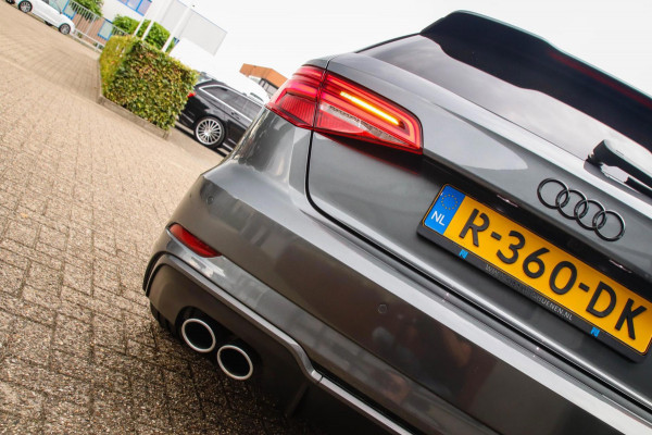 Audi A3 Sportback 2.0TFSI S3 quattro Facelift 310pk S-Tronic 1e Eig|DLR|Kuipstoelen|Virtual Cockpit|Panoramadak|Magnetic|LED|Black