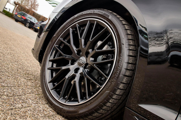 Audi A4 Avant 40 2.0TFSI S line Black Edition Facelift 190pk S-Tronic! 2e|DLR|Virtual Cockpit|Leder/Alcantara elektrisch|LED|Black