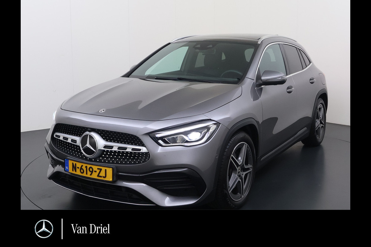 Mercedes-Benz GLA GLA 250 4MATIC AMG Line | Trekhaak Panorama Dodehoek Sfeerverlichting