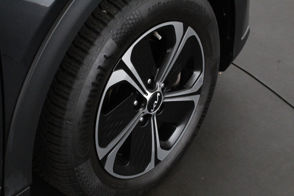 Kia Xceed 1.6 GDi PHEV Dynamic Line > 140pk/Trekhaak/Camera/All season banden