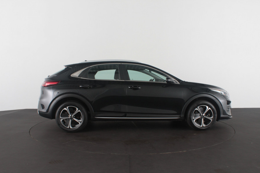 Kia Xceed 1.6 GDi PHEV Dynamic Line > 140pk/Trekhaak/Camera/All season banden