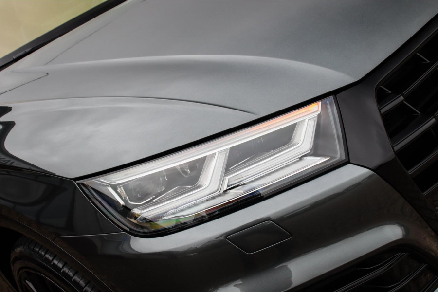 Audi Q5 55 TFSI e Quattro Competition Pro Line S S-Line 367pk Automaat Luchtvering|Panoramadak|Virtual Cockpit|S kuipstoelen|Black
