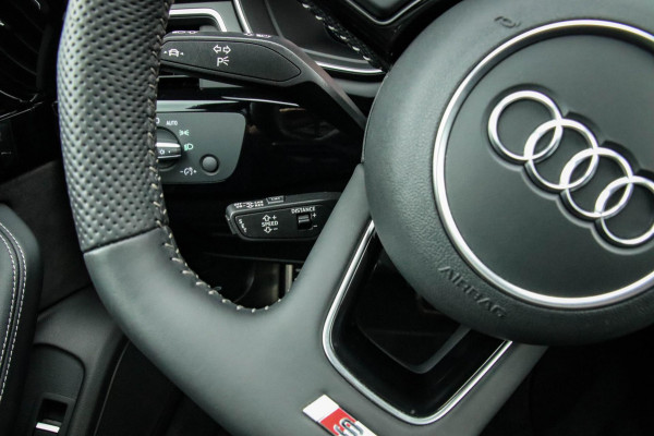 Audi A4 Avant 40 2.0 TFSI S line Black Edition Facelift 190pk S-Tronic! DLR|Panoramadak|Virtual Cockpit|Leder|LED Matrix|ACC|Black