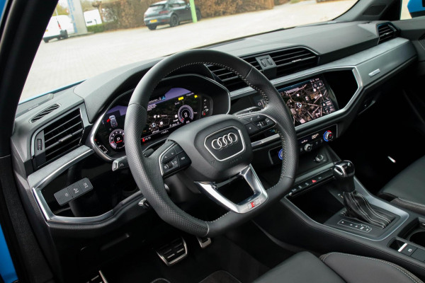 Audi Q3 35 TFSI 1.5 TFSI S Line Pro Line S 150pk S-Tronic 1e|DLR|Panoramadak|Virtual Cockpit|LED Matrix|Leder|ACC|B&O|20inch|Black