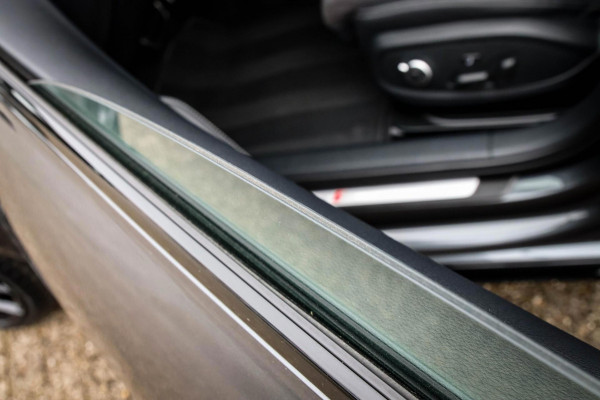 Audi A4 Avant 45 2.0 TFSI Quattro Sport Pro Line S S line Facelift 252pk S-Tronic RS Kuipstoelen|Panoramadak|Virtual Cockpit|Black