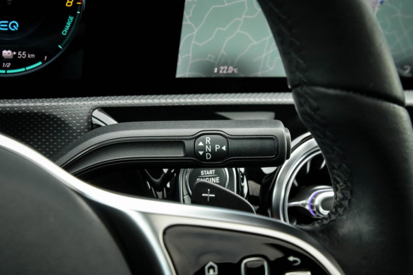 Mercedes-Benz A-Klasse 250 e Limousine Launch Sport Edition 8G Automaat 218pk! 1e|Panoramadak|Widescreen|LED|Leder|Burmester|Sfeer
