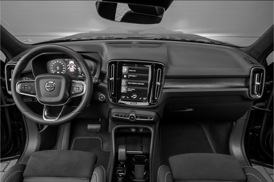 Volvo XC40 1.5 T5 Plug-in hybrid Plus Dark Pano H&K Elek Trekhaak 360° ACC