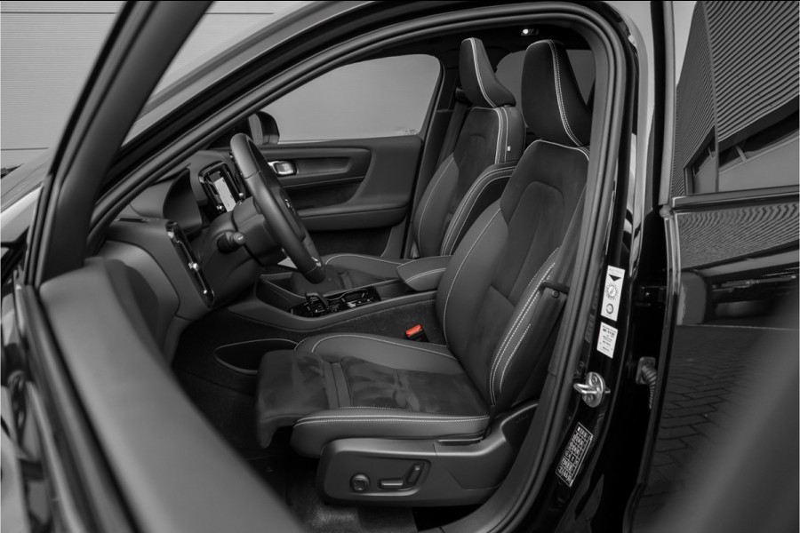 Volvo XC40 1.5 T5 Plug-in hybrid Plus Dark Pano H&K Elek Trekhaak 360° ACC