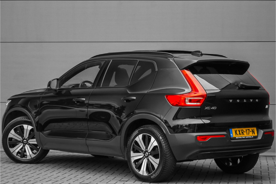 Volvo XC40 1.5 T5 Plug-in hybrid Plus Dark Pano H&K Elek Trekhaak 360° ACC