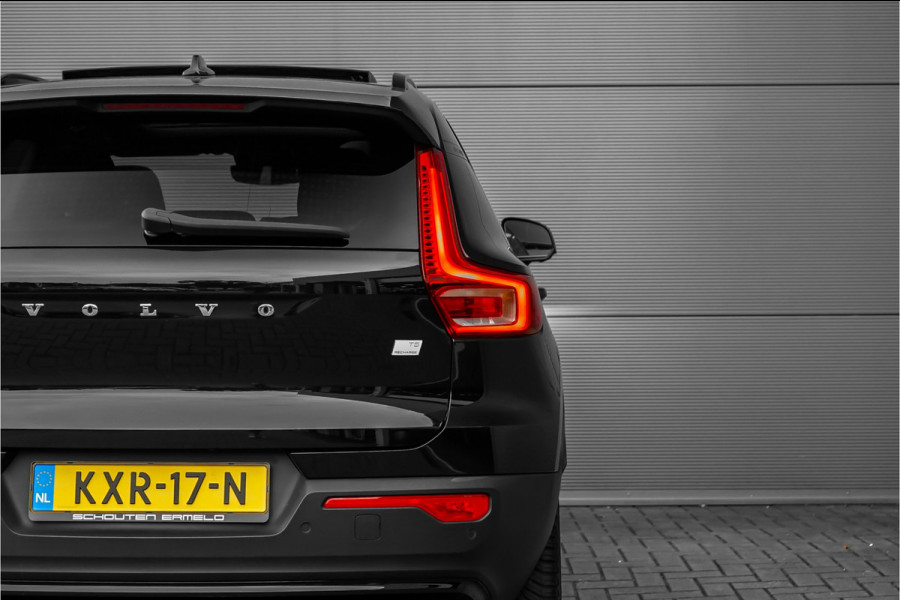 Volvo XC40 1.5 T5 Plug-in hybrid Plus Dark Pano H&K Elek Trekhaak 360° ACC