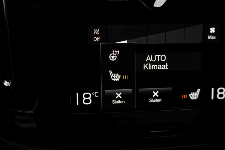 Volvo XC40 1.5 T5 Plug-in hybrid Plus Dark Pano H&K Elek Trekhaak 360° ACC