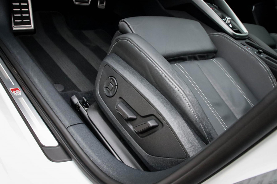 Audi A3 Sportback 45TFSI e PHEV S Edition S-line 245pk S-Tronic Elektrische Kuipstoelen|Virtual Cockpit|Panoramadak|LED Matrix|B&O