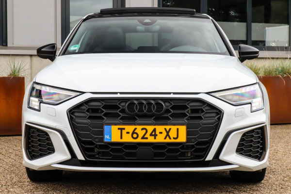 Audi A3 Sportback 45TFSI e PHEV S Edition S-line 245pk S-Tronic Elektrische Kuipstoelen|Virtual Cockpit|Panoramadak|LED Matrix|B&O
