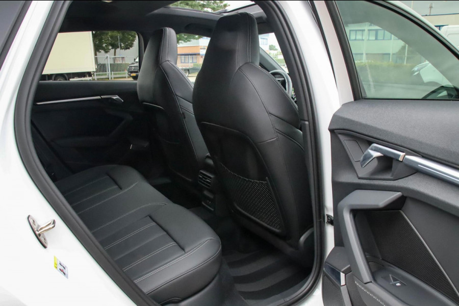 Audi A3 45 TFSIe 45TFSI e PHEV S Edition S-line 245pk S-Tronic Elektrische Kuipstoelen|Virtual Cockpit|Panoramadak|LED Matrix|B&O