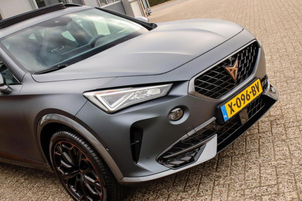 CUPRA Formentor 1.4 e-Hybrid VZ Copper Edition 245pk DSG! 1e|DLR|Panoramadak|Virtual Cockpit|LED Matrix|Kuipstoelen|NAVI|Camera|19
