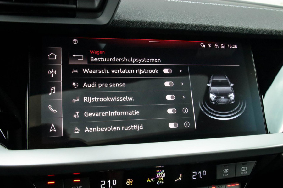 Audi A3 Sportback 40 TFSI e PHEV S Edition S-line 204pk S-Tronic! 1e|DLR|Kuipstoelen|Virtual Cockpit|Panoramadak|LED Matrix|Black