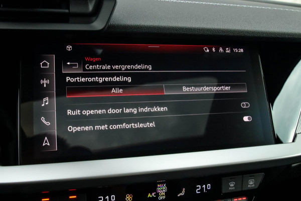 Audi A3 Sportback 40 TFSI e PHEV S Edition S-line 204pk S-Tronic! 1e|DLR|Kuipstoelen|Virtual Cockpit|Panoramadak|LED Matrix|Black