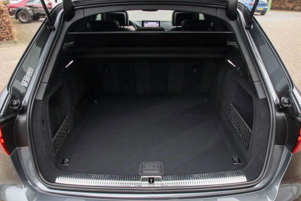 Audi A4 Avant 2.0 TFSI S line Black Edition Facelift 150pk S-Tronic! DLR|Panoramadak|Virtual Cockpit|Leder|LED Matrix|Camera|Black