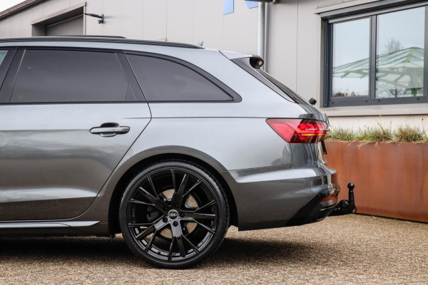 Audi A4 Avant 2.0 TFSI S line Black Edition Facelift 150pk S-Tronic! DLR|Panoramadak|Virtual Cockpit|Leder|LED Matrix|Camera|Black