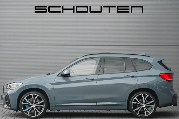 BMW X1 xDrive25i High Executive M-Sport Pano Trekhaak H/K Shadow Stuurverw 20"
