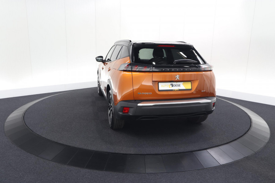Peugeot e-2008 EV GT 50 kWh | 11 KW Lader | 96,3% SOH | Adaptieve Cruise Control | Dodehoekdetectie | Stoelverwarming | Navigatie