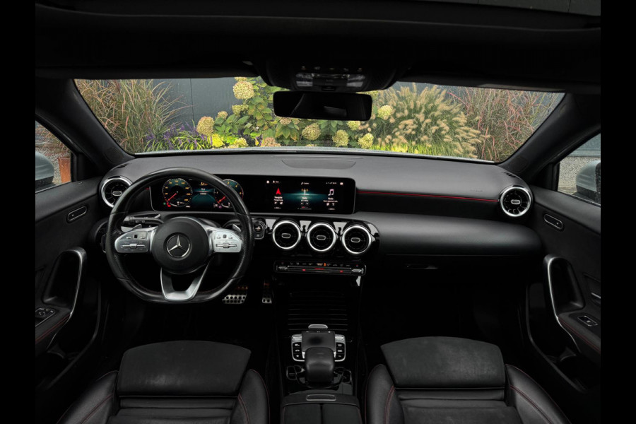 Mercedes-Benz A-Klasse 180 d Business Solution AMG BTW/BPM PANO|LEDER|CR CONTROL