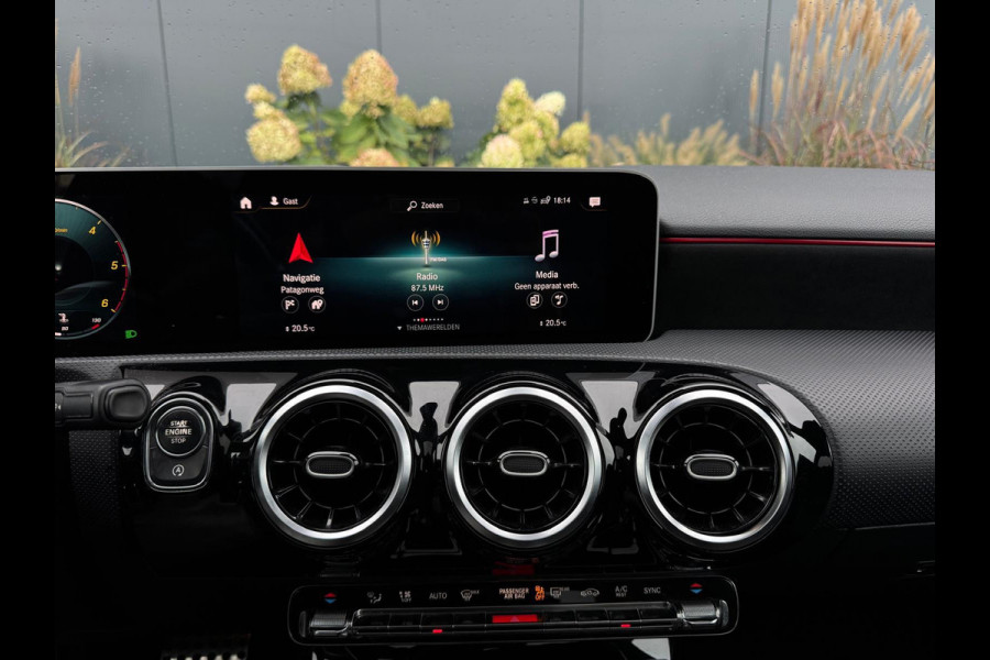 Mercedes-Benz A-Klasse 180 d Business Solution AMG BTW/BPM PANO|LEDER|CR CONTROL