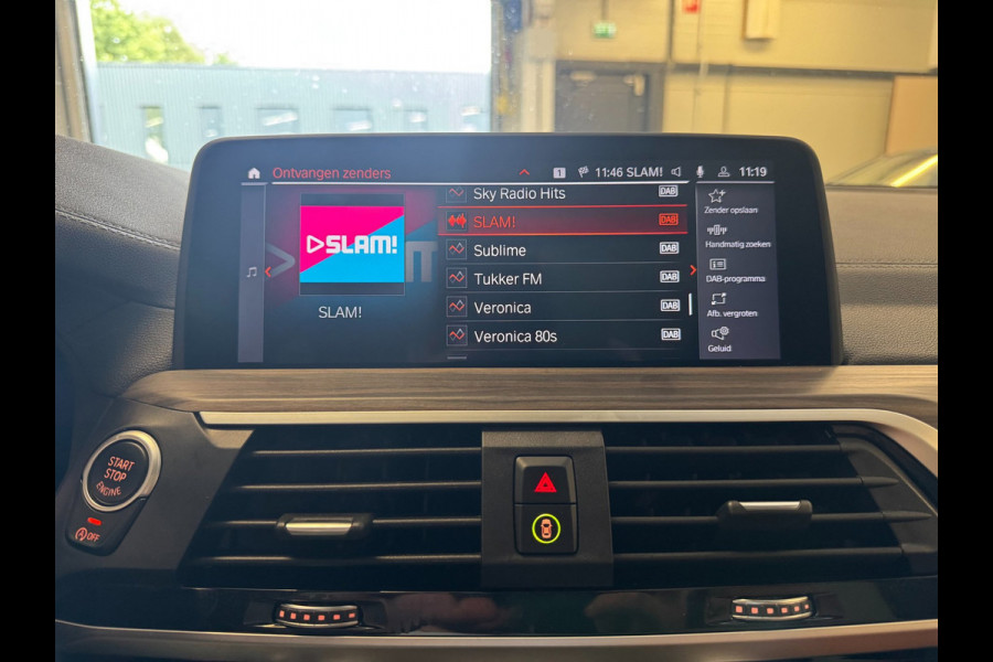 BMW X3 M40i xDrive High Executive / PANO / HEAD-UP / 360 CAM / KEYLESS / CARPLAY / MEMORY / HARM-KARD / ADAPTIVE / SFEER / ''21 !
