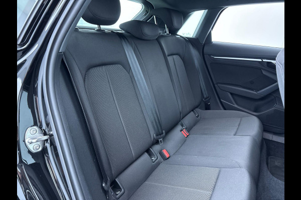 Audi A3 Sportback 30 TFSI Pro Line 110 pk | Navigatie via app | Autom Airco | Parkeersensoren achter | Cruise Control | LED |