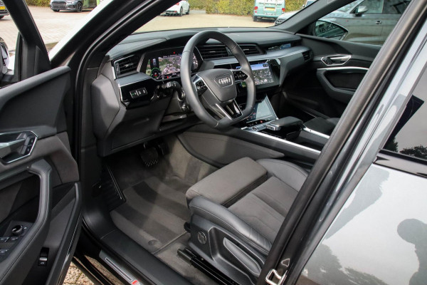 Audi e-tron Sportback 50 Quattro S Edition Pro Line S S-Line 313pk! EXCL BTW|1e|DLR|Virtual Cockpit|Luchtvering|360|Black|22inch