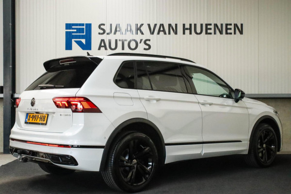 Volkswagen Tiguan 1.4 TSI eHybrid R-Line Business DSG 245pk Panoramadak|Virtual Cockpit|IQ LED Plus|NAVI|ACC|Black|19inch|Trekhaak