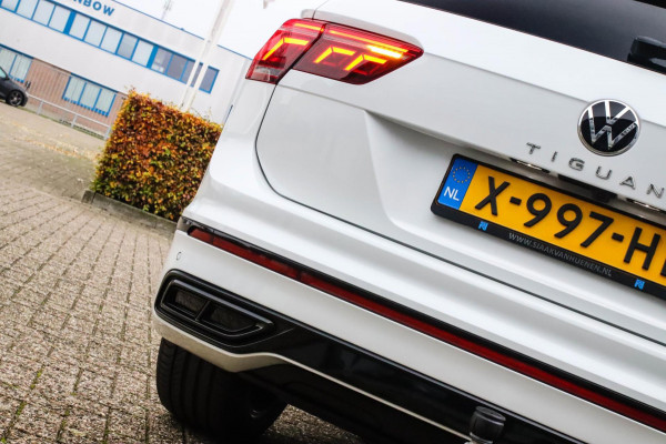 Volkswagen Tiguan 1.4 TSI eHybrid R-Line Business DSG 245pk Panoramadak|Virtual Cockpit|IQ LED Plus|NAVI|ACC|Black|19inch|Trekhaak