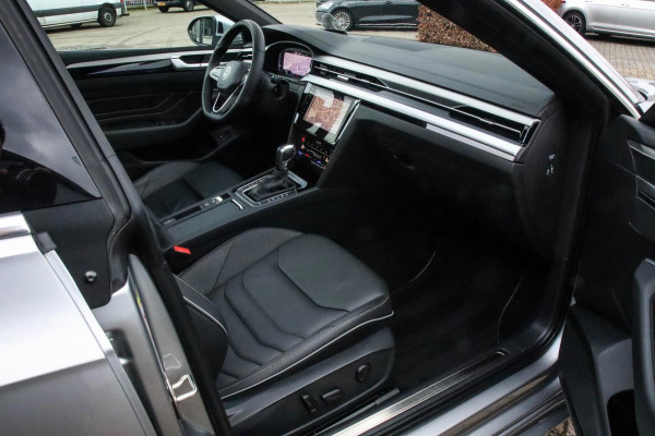 Volkswagen Arteon Shooting Brake 1.4 TSI eHybrid R-Line Business+ 218pk DSG! 1e|Panoramadak|Virtual Cockpit|Lederen R kuipstoelen