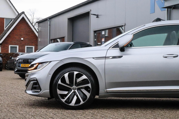 Volkswagen Arteon Shooting Brake 1.4 TSI eHybrid R-Line Business+ 218pk DSG! 1e|Panoramadak|Virtual Cockpit|Lederen R kuipstoelen