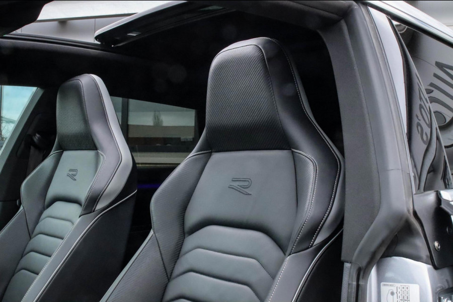 Volkswagen Arteon Shooting Brake 1.4 TSI eHybrid R-Line Business+ 218pk DSG! 1e|Panoramadak|Virtual Cockpit|Lederen R kuipstoelen