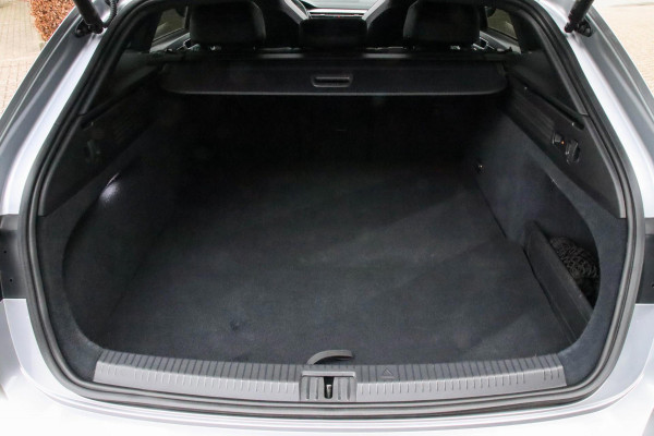 Volkswagen Arteon Shooting Brake 1.4 TSI eHybrid R-Line Business+ 218pk DSG! 1e|Panoramadak|Virtual Cockpit|Lederen R kuipstoelen