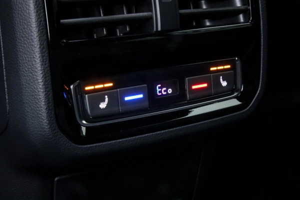 Volkswagen Arteon Shooting Brake 1.4 TSI eHybrid R-Line Business+ 218pk DSG! 1e|Panoramadak|Virtual Cockpit|Lederen R kuipstoelen