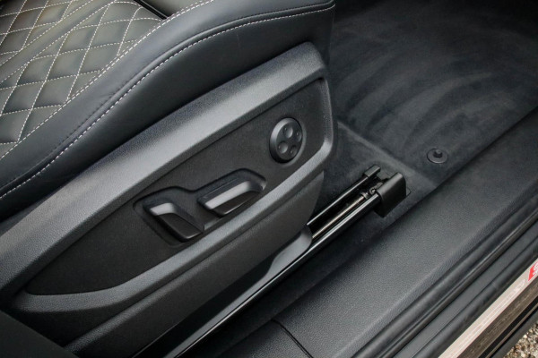 Audi Q5 50 TFSI e Quattro Competition Pro Line S S-Line 299pk Automaat! Panoramadak|Virtual Cockpit|S kuipstoelen|LED Matrix|Black