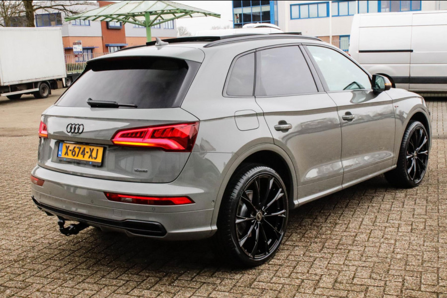 Audi Q5 50 TFSI e Quattro Competition Pro Line S S-Line 299pk Automaat! 1e Eig|DLR|Panoramadak|Virtual Cockpit|LED Matrix|Black|22