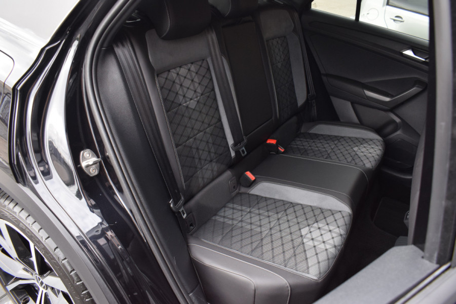 Volkswagen T-Roc 1.5 TSI R-Line Black Style | Panoramdak | Beats | 19"