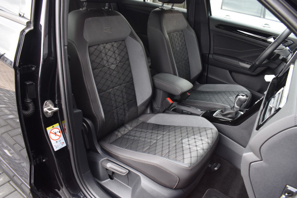 Volkswagen T-Roc 1.5 TSI R-Line Black Style | Panoramdak | Beats | 19"