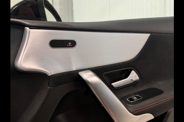 Mercedes-Benz A-Klasse 200 Business Solution AMG | PANO | NIGHT | LED | CRUISE CONTROL
