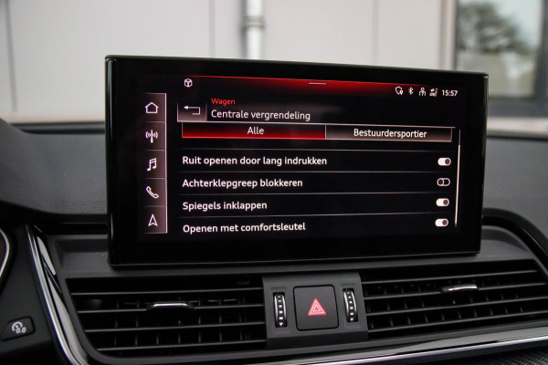 Audi Q5 50 TFSI e Quattro Competition S Edition S-Line 299pk Automaat|Panoramadak|Supersport S stoelen|Virtual Cockpit|OLED Matrix