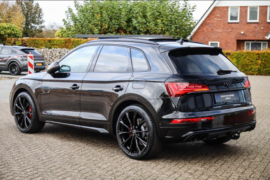 Audi Q5 55 TFSI e Quattro Competition S Edition S-Line 367pk Automaat|Luchtvering|Panoramadak|Virtual Cockpit|OLED Matrix|Trekhaak