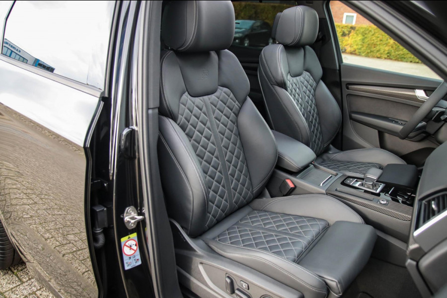 Audi Q5 55 TFSI e Quattro Competition S Edition S-Line 367pk Automaat|Luchtvering|Panoramadak|Virtual Cockpit|OLED Matrix|Trekhaak