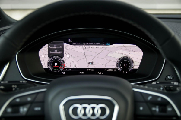 Audi Q5 55 TFSI e Quattro Competition S Edition S-Line 367pk Automaat|Luchtvering|Panoramadak|Virtual Cockpit|OLED Matrix|Trekhaak