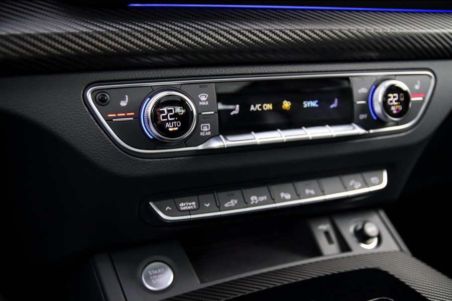 Audi Q5 55 TFSI e Quattro Competition S Edition S-Line 367pk Automaat|Luchtvering|Panoramadak|Virtual Cockpit|OLED Matrix|Trekhaak