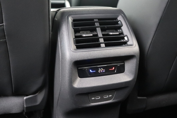Volkswagen Tiguan 1.5 eTSI DSG Trekhaak 360-Cam ACC