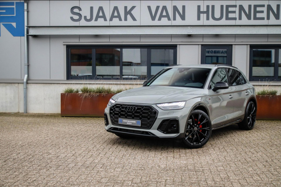 Audi Q5 55 TFSI e Quattro Competition S Edition S-Line 367pk Automaat! Luchtvering|Virtual Cockpit|OLED Matrix|ACC|Black|Trekhaak